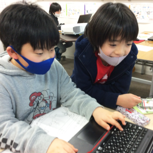 富士通オープンカレッジ長岡西校 ファイトキッズクラブ長岡西校 切磋琢磨する子どもたちの様子